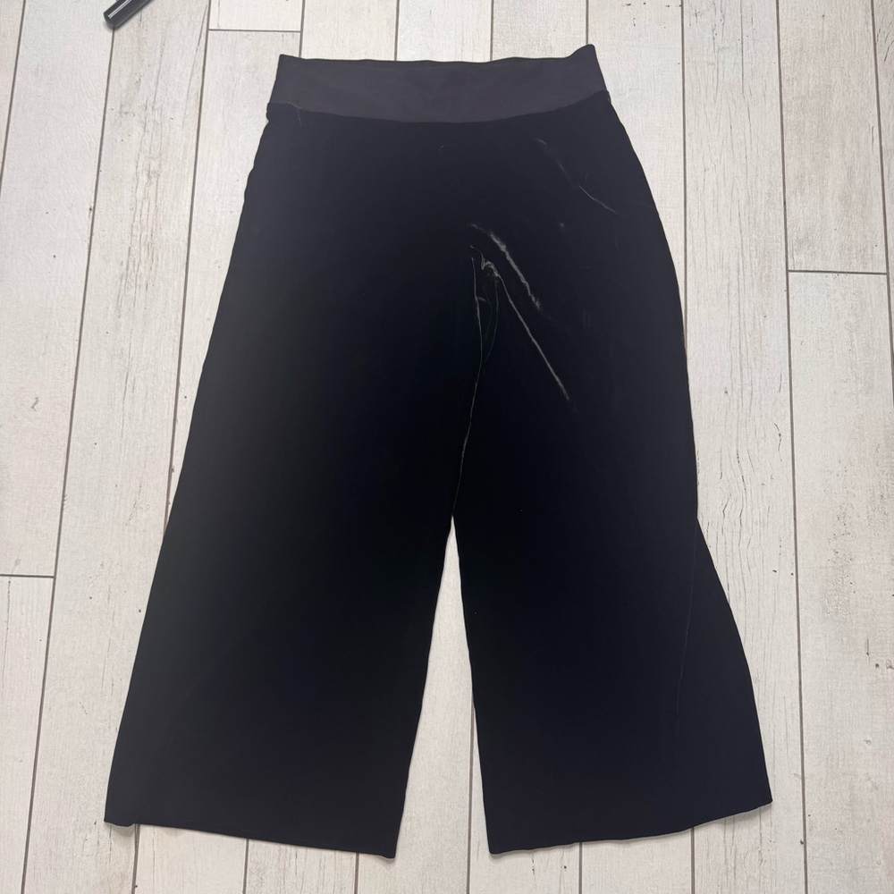 Eileen Fisher Velvet Pull On Wide Leg Crop Pants Size XS Black Silk Blend